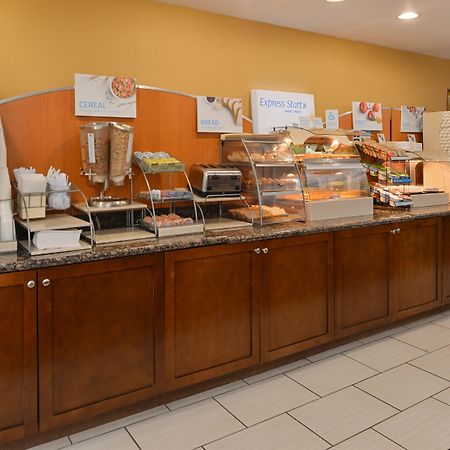 Wingate By Wyndham Jackson Ridgeland Hotel Ngoại thất bức ảnh