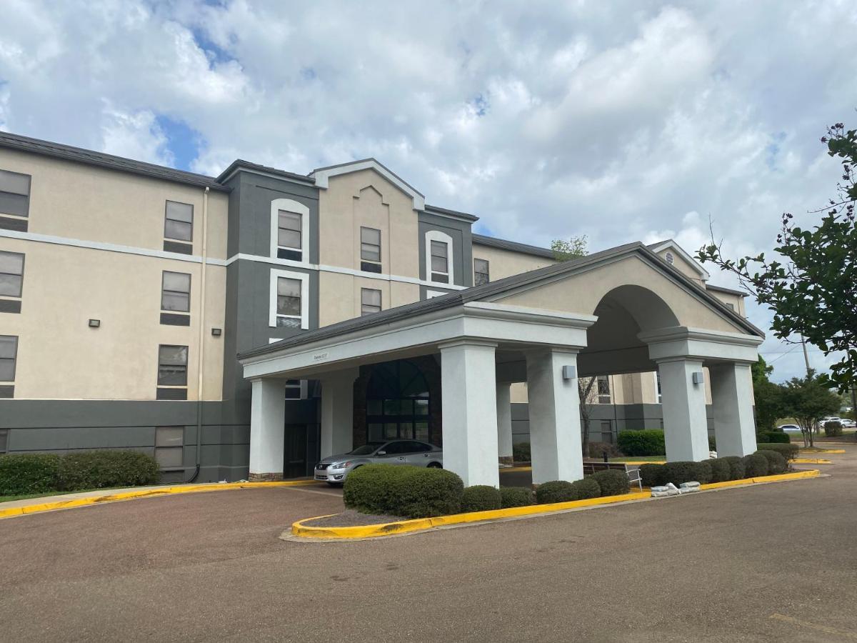 Wingate By Wyndham Jackson Ridgeland Hotel Ngoại thất bức ảnh