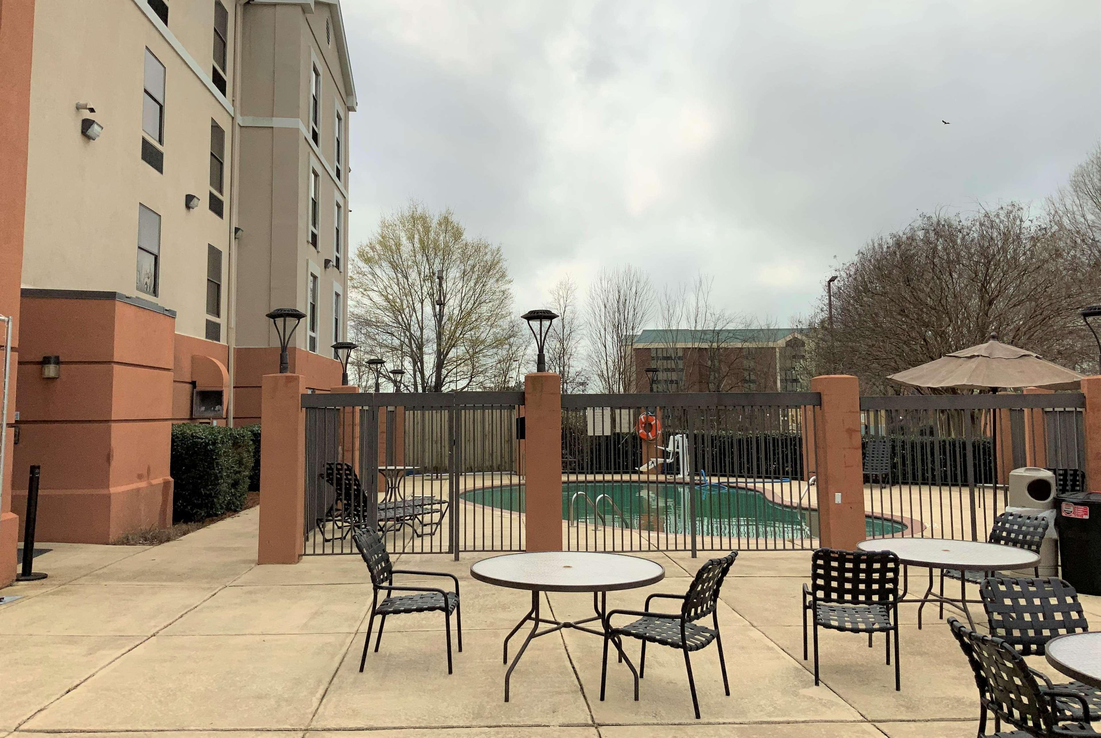 Wingate By Wyndham Jackson Ridgeland Hotel Ngoại thất bức ảnh