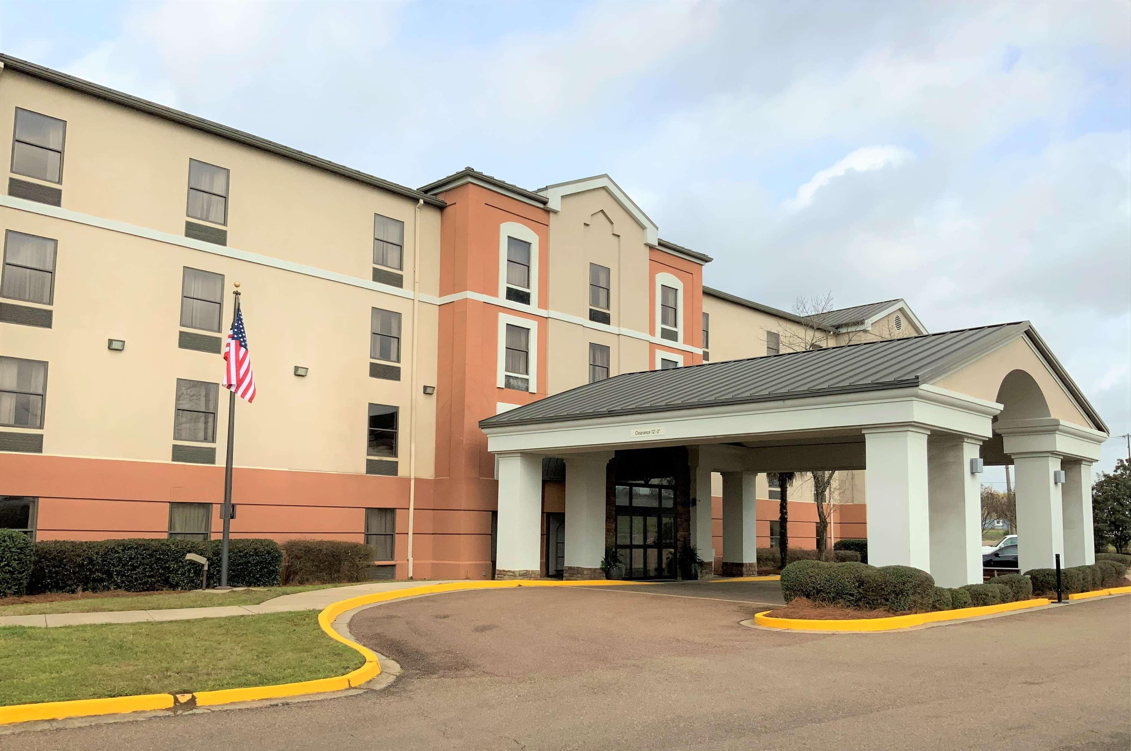 Wingate By Wyndham Jackson Ridgeland Hotel Ngoại thất bức ảnh